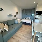 Apartamento Waterfront Bergerie Hyères