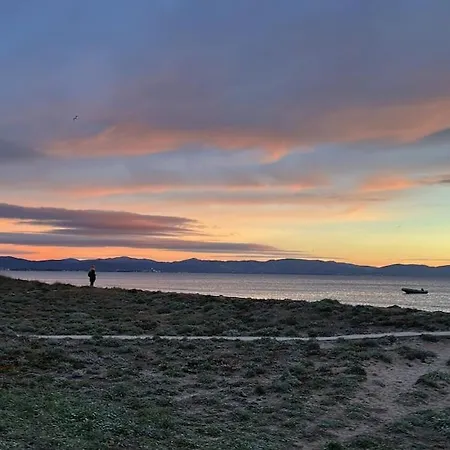 Waterfront Bergerie Apartment Hyeres
